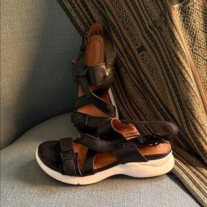 Bussola Jamaica “Jenny” Leather Adjustable Buckle Black Strappy Sandals